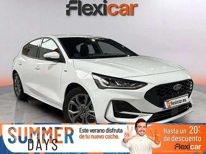 Blanco Usado 2022 Ford Focus ST-Line X Berlina | 20.290 € (Precio justo) - Imagen 1/4