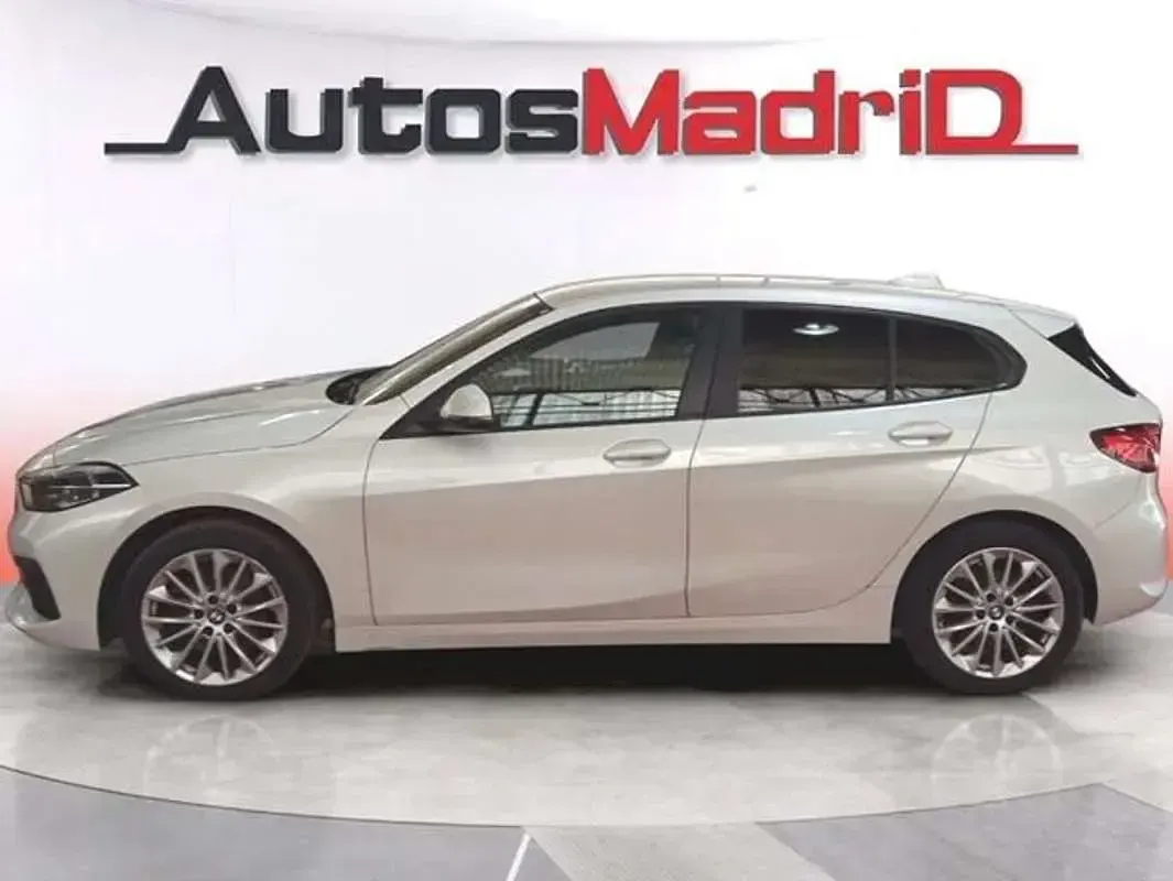 Usado BMW 118 151 CV (111 kW) 2020 Azul Utilitario