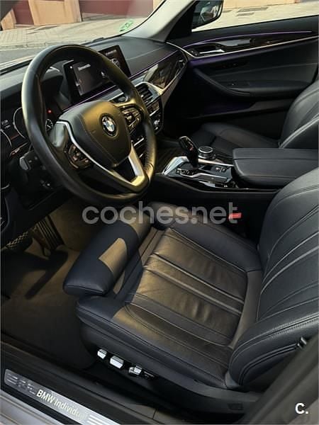Usado BMW 530 252 CV (185 kW) 2018 Gris / plata Familiar