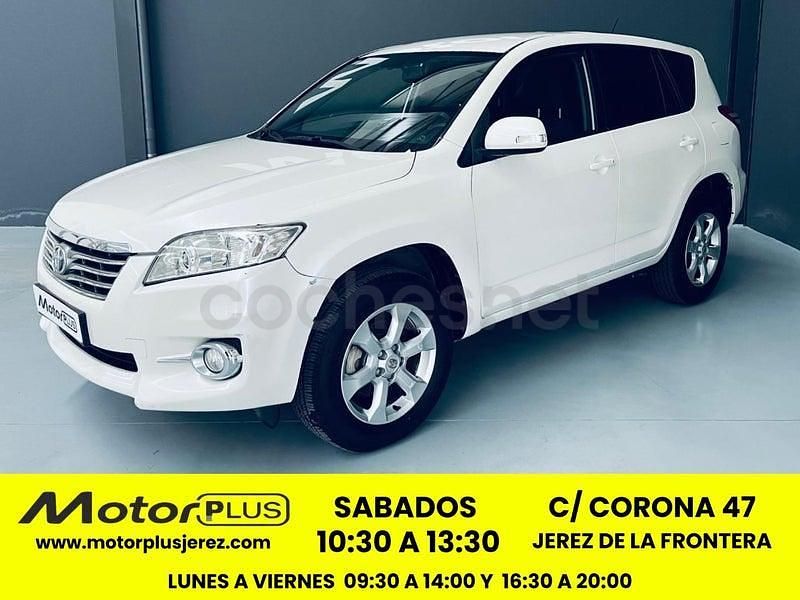 Blanco Usado 2011 Toyota RAV4 Advance SUV | 11.990 € (Un poco caro) - Imagen 1/4
