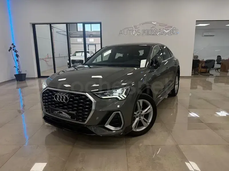 Usado Audi Q3 Sportback S-Line 150 CV (110 kW) 2020 Gris / plata SUV