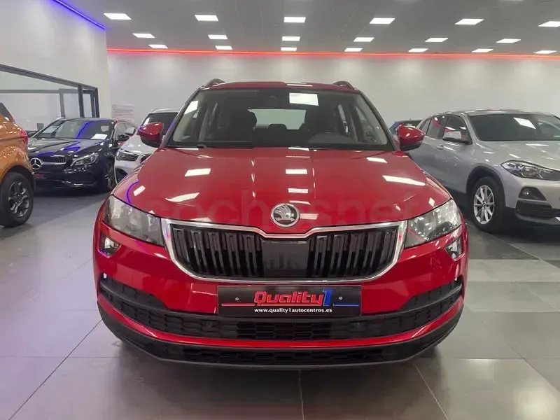 Usado Skoda Karoq 115 CV (84 kW) 2019 Rojo SUV