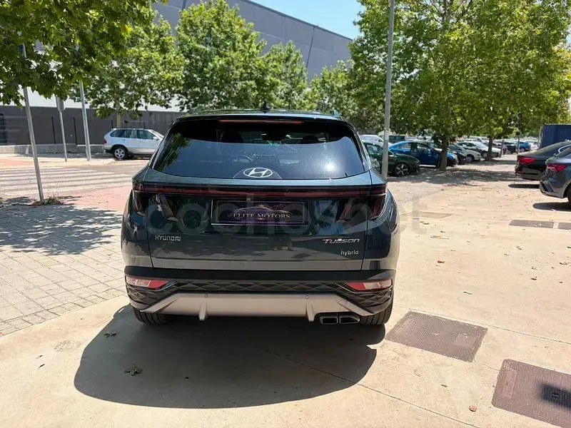 Usado Hyundai Tucson Style 136 CV (100 kW) 2021 Azul SUV