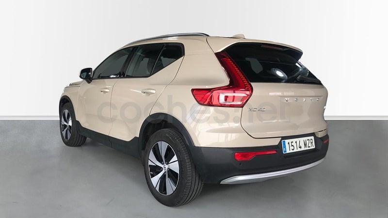 Usado Volvo XC40 Core 163 CV (119 kW) 2025 Beige SUV