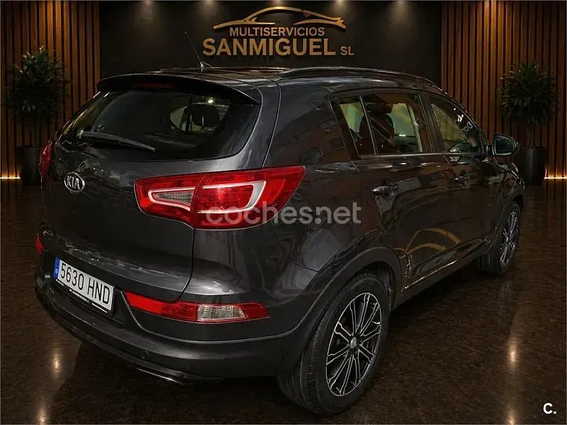 Usado Kia Sportage 116 CV (85 kW) 2012 Negro SUV