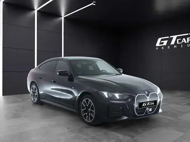 Usado BMW i4 250 kW (340 CV) 2025 Negro Berlina