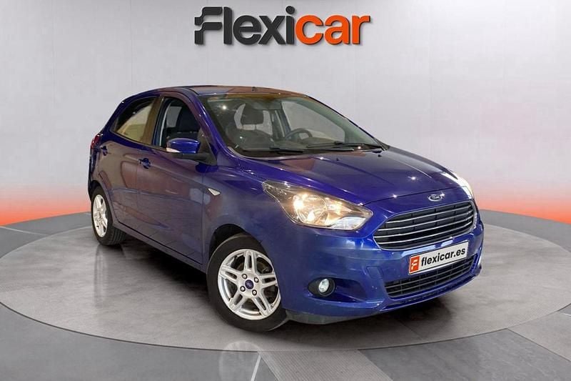Azul Usado 2017 Ford Ka Plus Utilitario | 8490 € (Precio justo) - Imagen 1/4