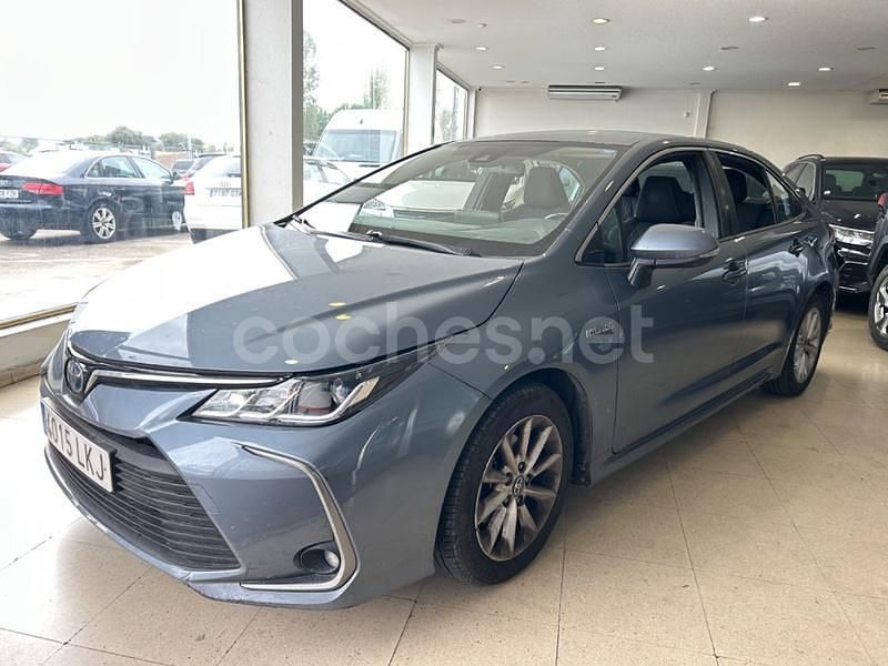 Azul Usado 2020 Toyota Corolla Active Berlina | 16.999 € (Un poco caro) - Imagen 1/4