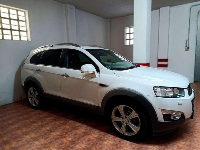 Usado Chevrolet Captiva LTZ 184 CV (135 kW) 2011 Blanco SUV