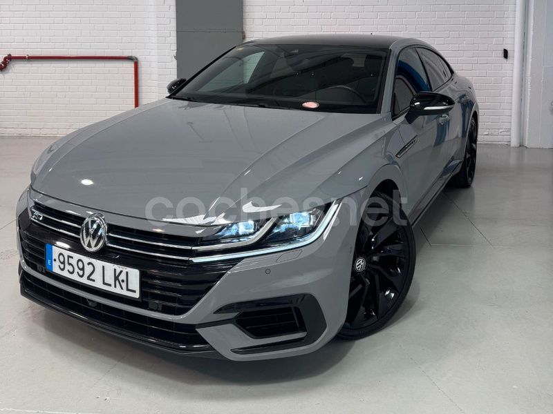Gris / plata Usado 2020 VW Arteon R-line Berlina | 29.490 € (Precio justo) - Imagen 1/4
