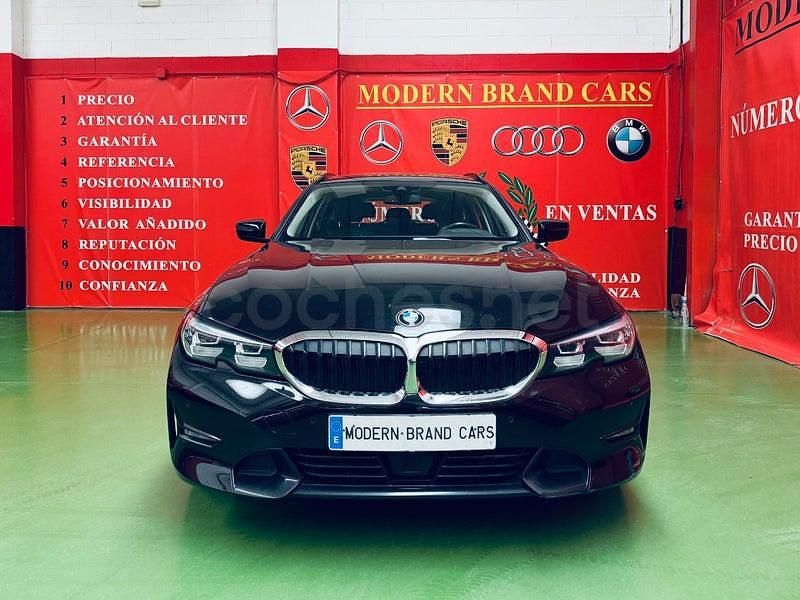 Usado BMW 320 Comfort Edition 184 CV (135 kW) 2020 Negro Familiar