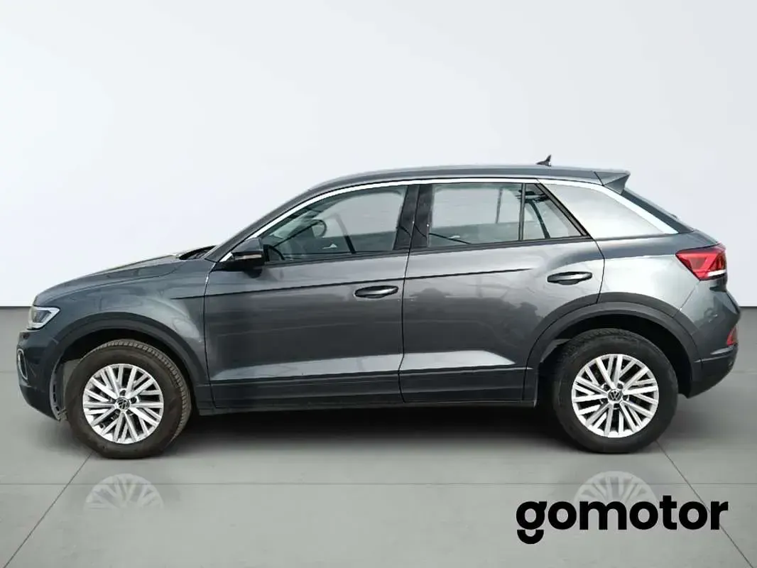 Usado VW T-Roc 110 CV (80 kW) 2023 Gris SUV