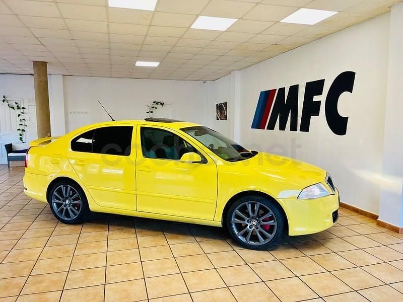 Usado Skoda Octavia RS 200 CV (147 kW) 2008 Amarillo Berlina
