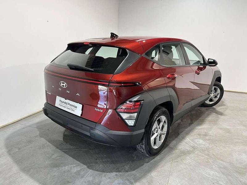 Usado Hyundai Kona 129 CV (94 kW) 2025 Rojo SUV