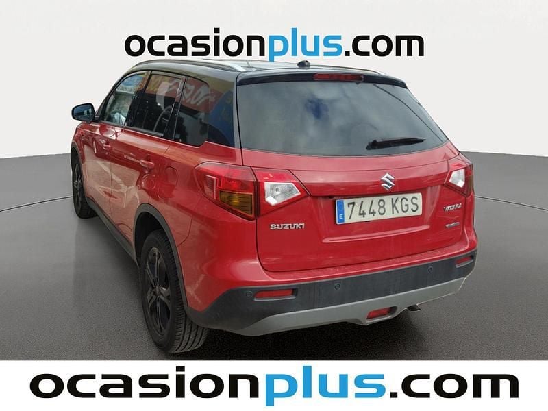 Usado Suzuki Vitara 140 CV (102 kW) 2018 Rojo SUV