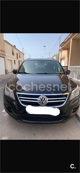 Usado VW Tiguan Advance 140 HP (102 kW) 2010 Preto SUV