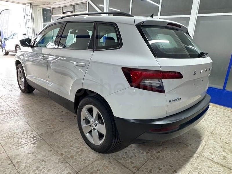 Usado Skoda Karoq Style 150 CV (110 kW) 2021 Blanco SUV