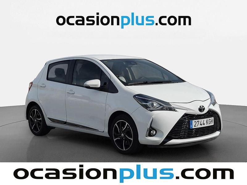 Usado Toyota Yaris 111 CV (81 kW) 2017 Blanco Utilitario