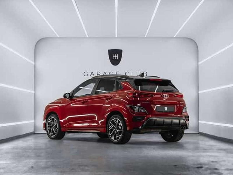 Usado Hyundai Kona N Line 120 CV (88 kW) 2022 Burdeos SUV