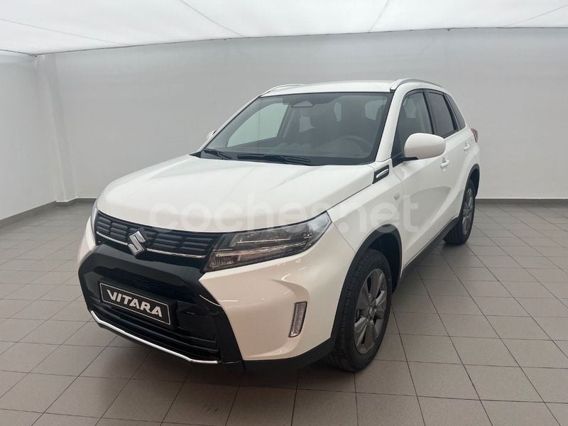 Blanco Usado 2024 Suzuki Vitara SUV | 23.999 € (Precio justo) - Imagen 1/4
