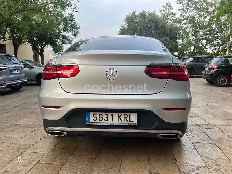 Usado Mercedes GLC250 211 CV (155 kW) 2017 Gris / plata SUV