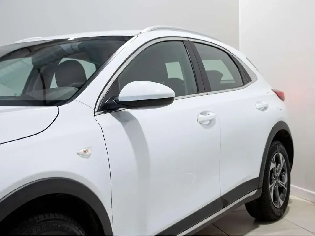 Nuevo Kia XCeed 101 CV (74 kW) 2026 Blanco SUV
