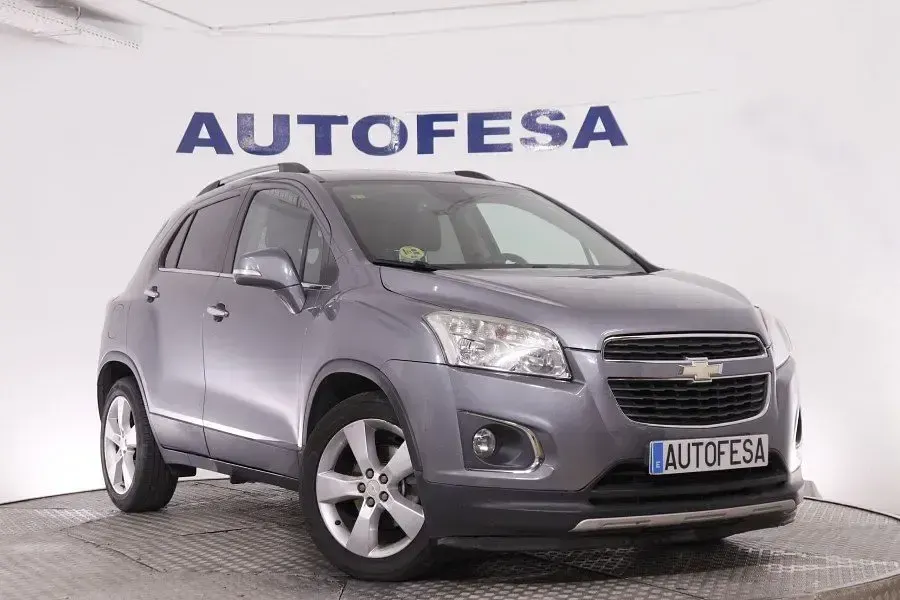 Usado Chevrolet Trax LT 131 CV (96 kW) 2013 Gris SUV