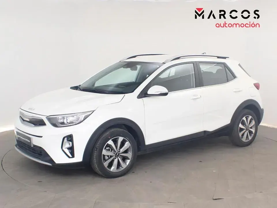Usado Kia Stonic 100 CV (73 kW) 2025 SUV