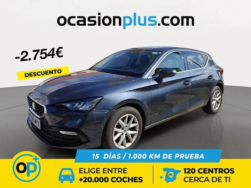 Usado Seat Leon Style 116 CV (85 kW) 2025 Gris Berlina
