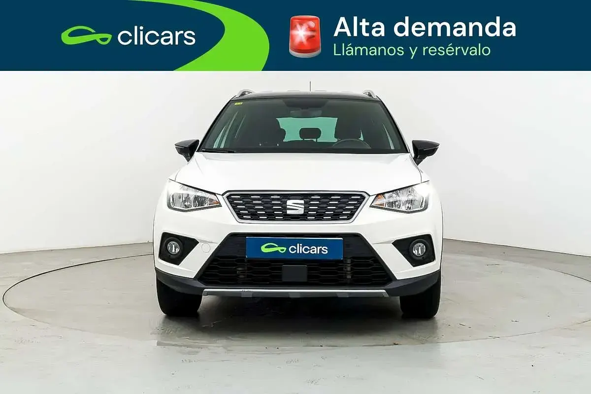 Usado Seat Arona Ecomotive 116 CV (85 kW) 2018 Blanco SUV
