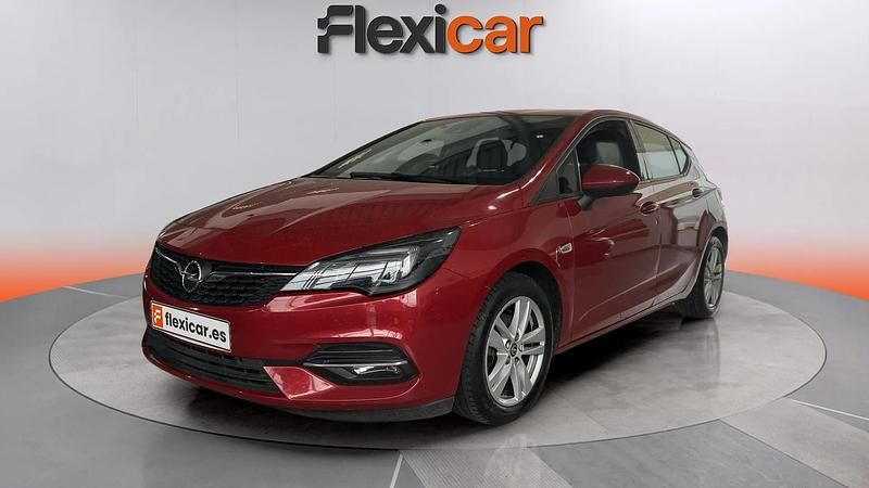 Usado Opel Astra GS Line 131 CV (96 kW) 2020 Rojo Utilitario