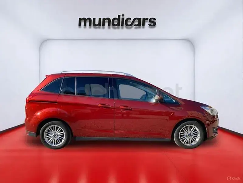 Usado Ford Grand C-Max Trend+ 125 CV (91 kW) 2015 Rojo Monovolumen