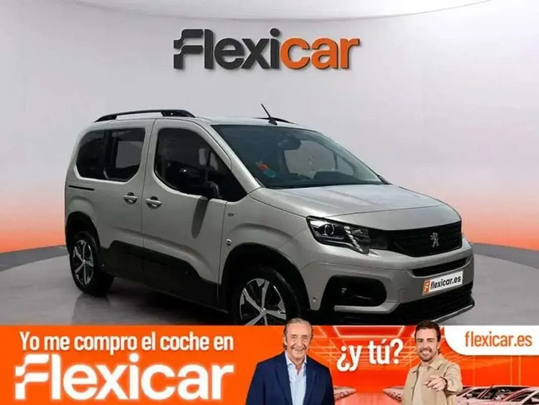 Usado Peugeot Rifter GT 131 CV (96 kW) 2021 Monovolumen