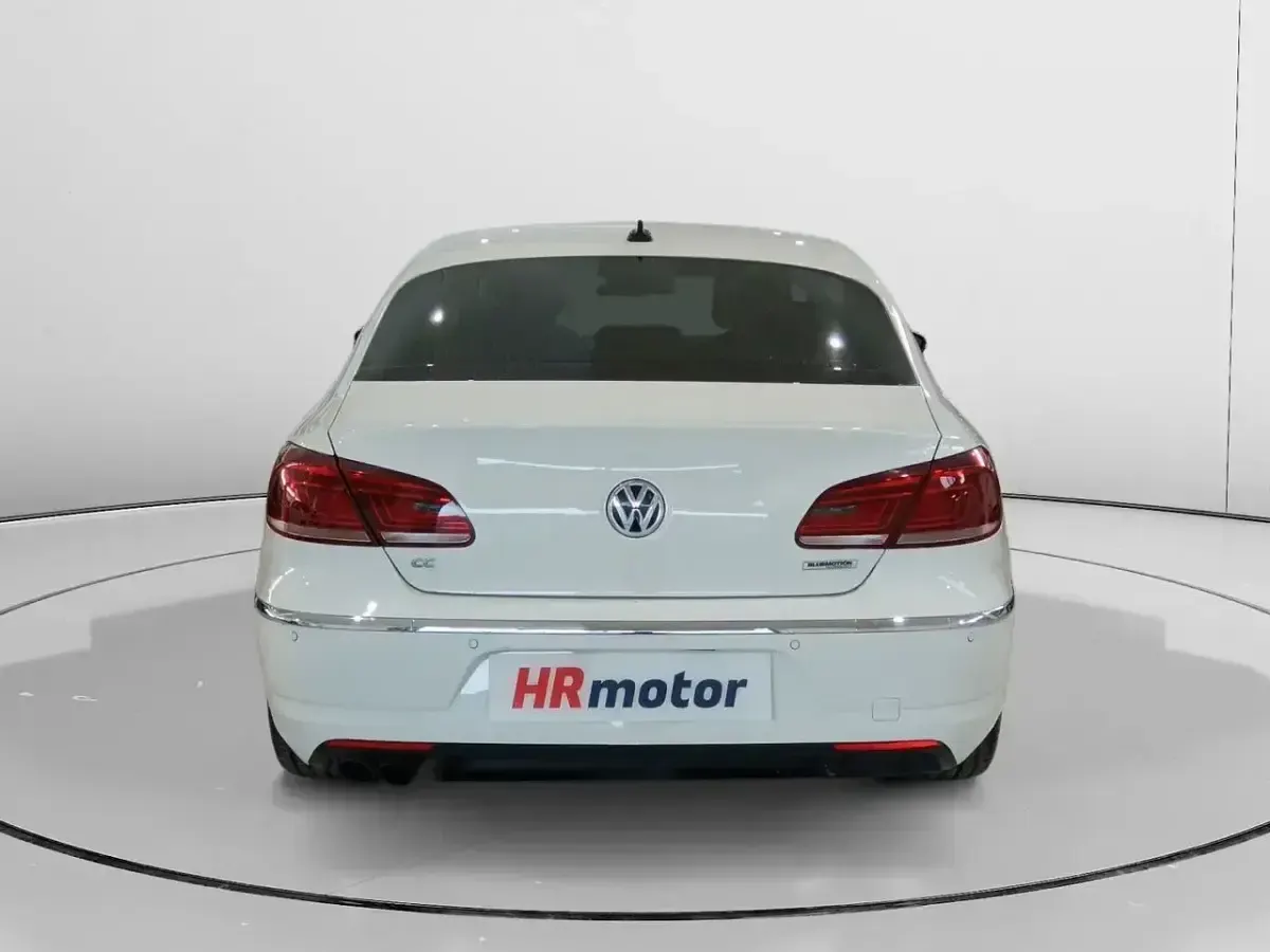Usado VW CC Business 140 CV (102 kW) 2014 Blanco Berlina