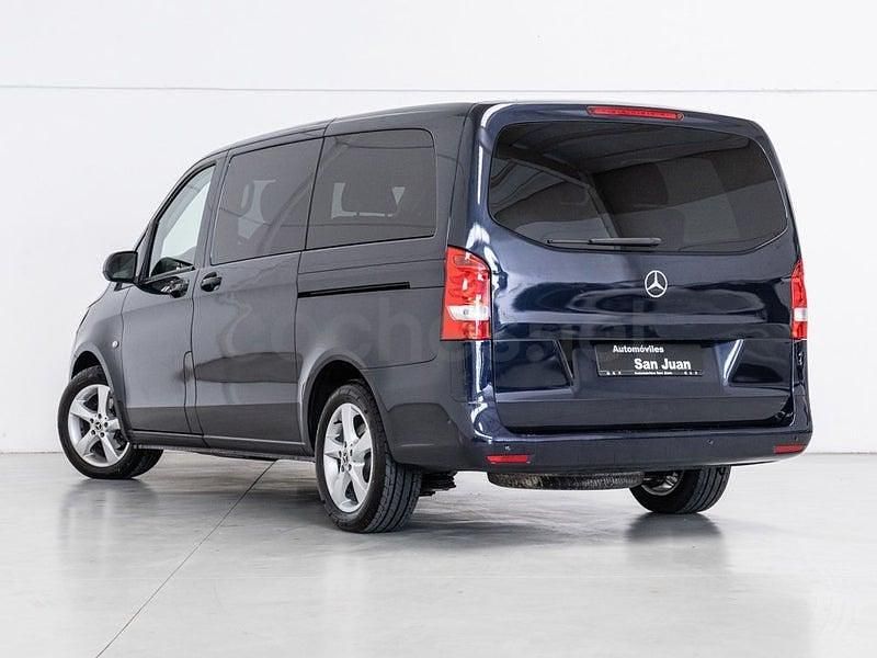 Usado Mercedes Vito 136 CV (100 kW) 2019 Azul Van