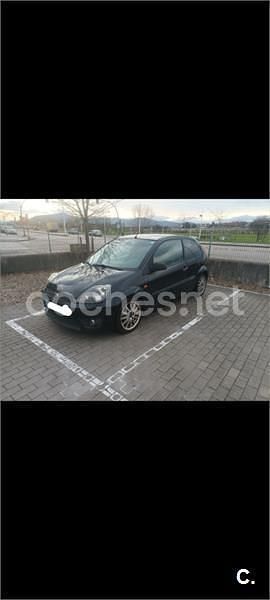 Negro Usado 2006 Ford Fiesta Sport Coupe | 2800 € (Precio justo) - Imagen 1/4