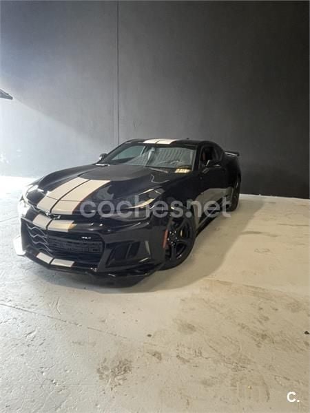 Usado Chevrolet Camaro 405 CV (297 kW) 2015 Negro Coupe