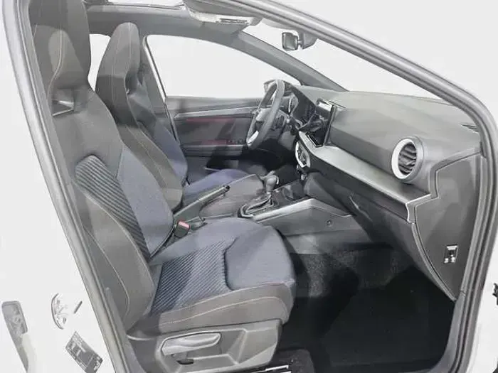 Nuevo Seat Ibiza FR 150 CV (110 kW) 2026 Blanco Utilitario