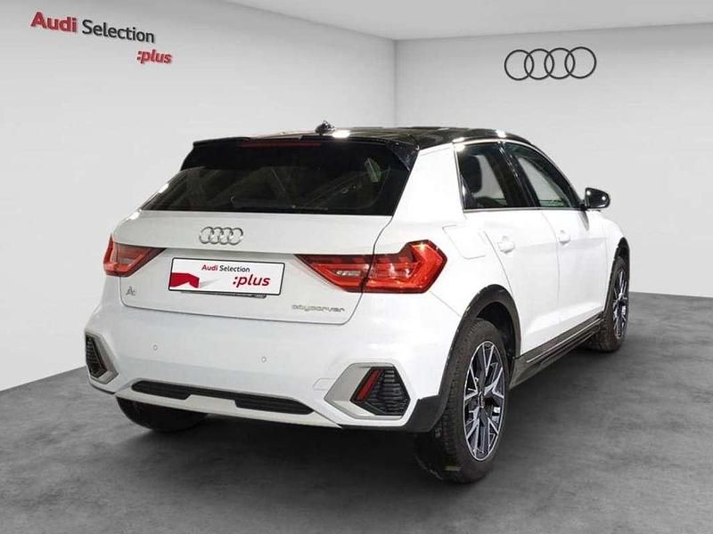 Usado Audi A1 Ambiente 95 CV (69 kW) 2021 Blanco SUV