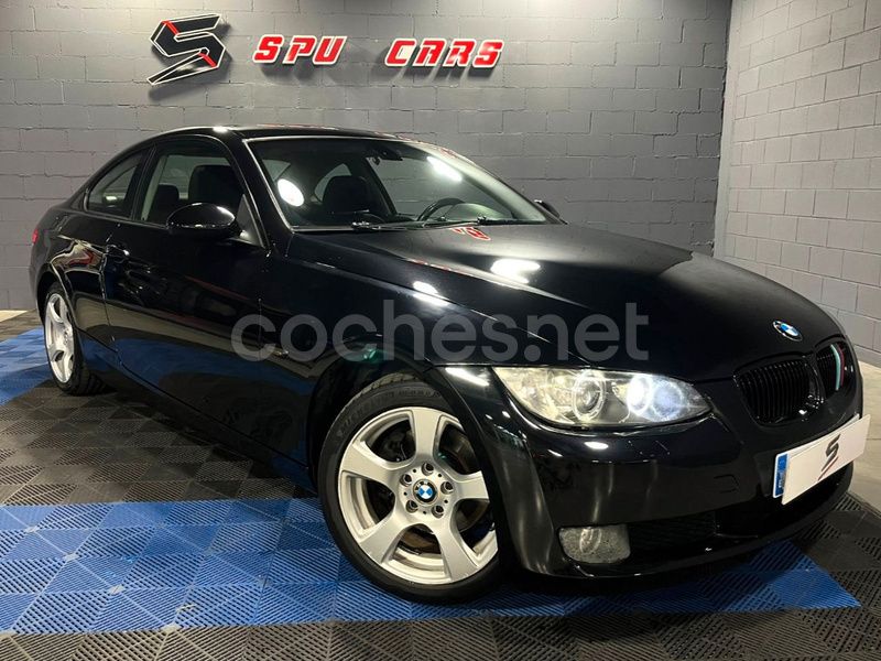 Negro Usado 2008 BMW 320 Coupe | 9900 € (Precio justo) - Imagen 1/4