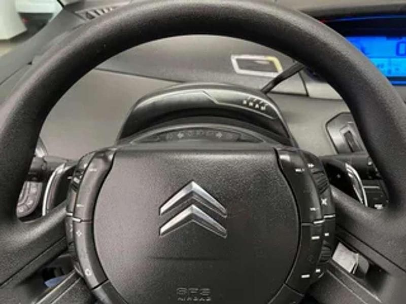 Usado Citroën C4 Exclusive 136 CV (100 kW) 2008 Negro Utilitario