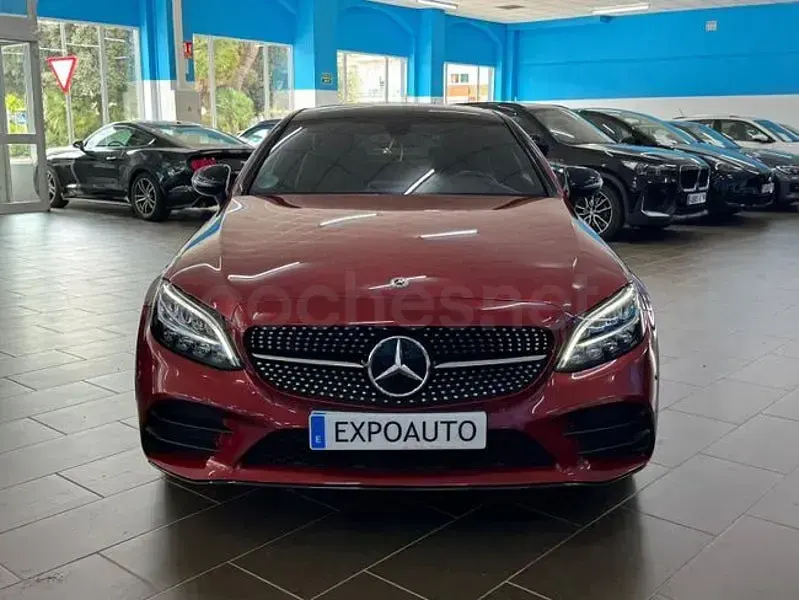 Usado Mercedes C220 194 CV (142 kW) 2021 Rojo Coupe