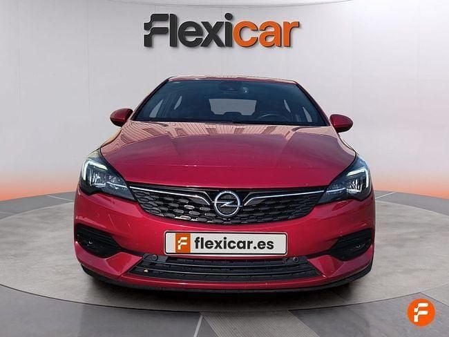 Usado Opel Astra 110 CV (80 kW) 2020 Rojo Berlina