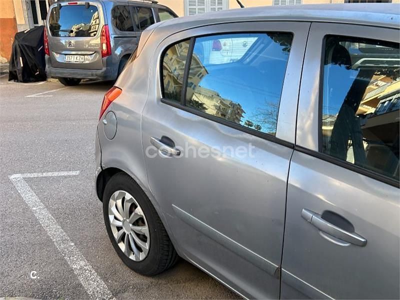 Usado Opel Corsa Enjoy 80 CV (58 kW) 2007 Gris / plata Utilitario