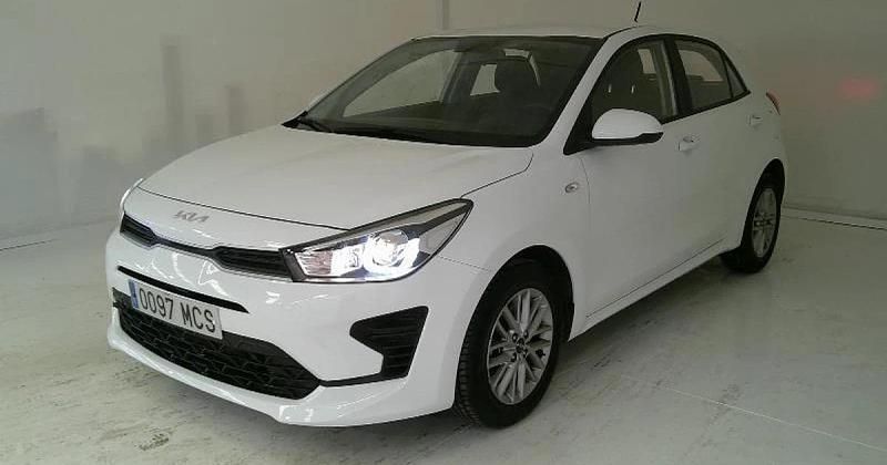Usado 2022 Kia Rio | 15.460 € (Precio justo) - Imagen 1/4