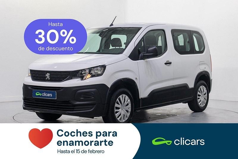 Usado Peugeot Rifter Active 130 CV (95 kW) 2021 Blanco Monovolumen