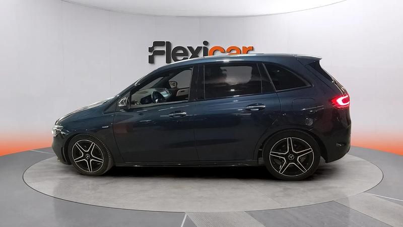 Occasion Mercedes B200 150 PK (110 kW) 2021 Blauw MPV