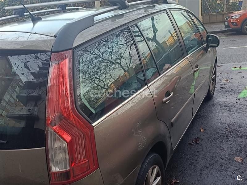 Usado Citroën Grand C4 Picasso Business Class 112 CV (82 kW) 2011 Gris / plata Monovolumen