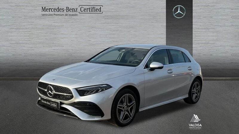 Plateado Usado 2023 Mercedes A250 Berlina | 38.500 € (Precio justo) - Imagen 1/4