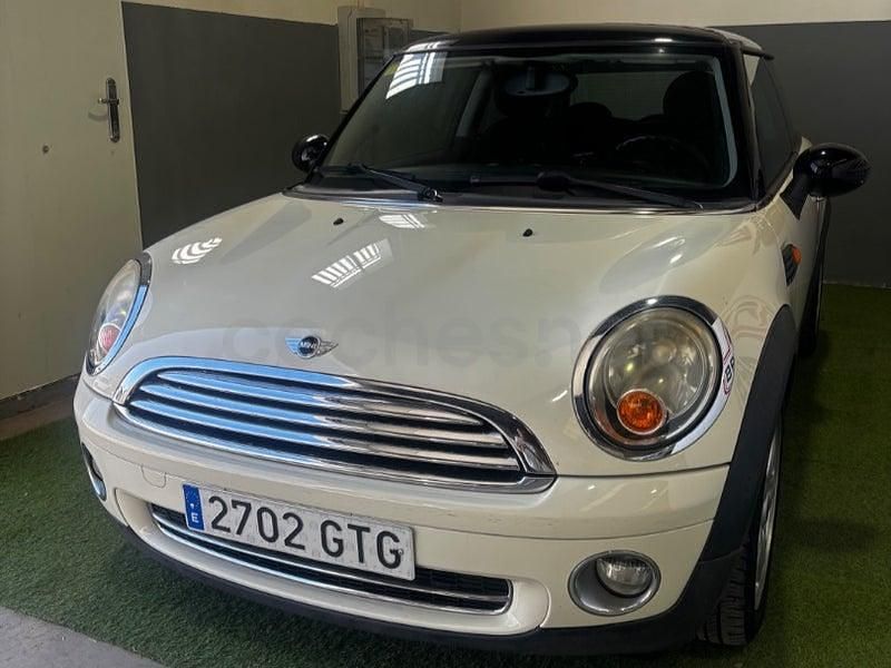 Usado Mini Cooper 120 CV (88 kW) 2010 Beige Utilitario
